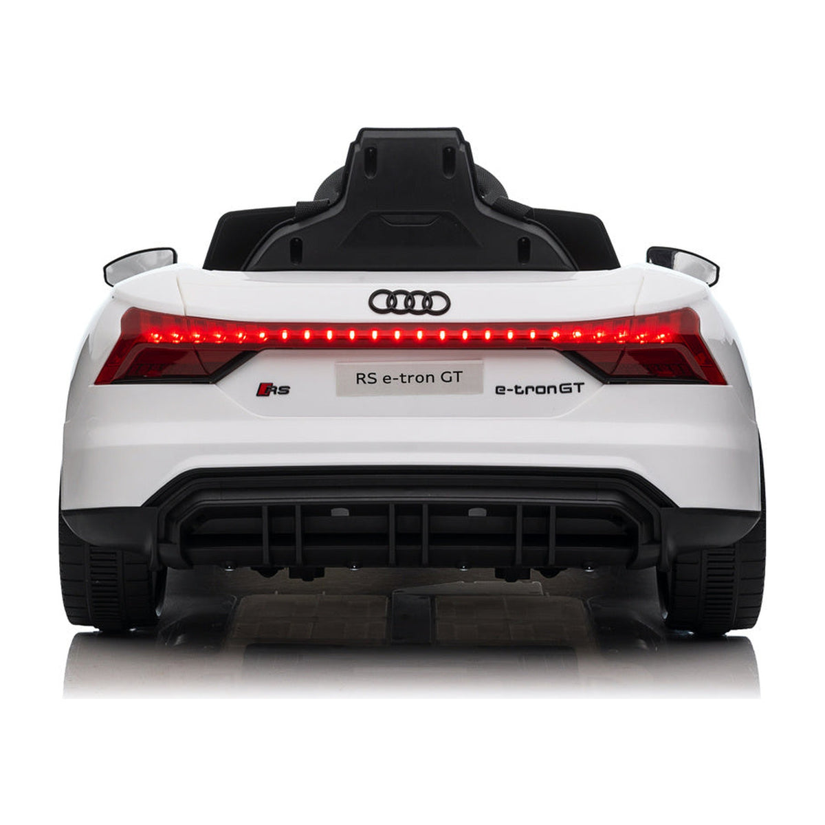 Audi RS e-tron GT blanche enfant, vue arrière avec feux LED