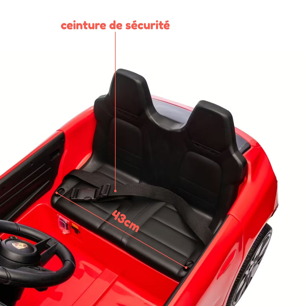 Porsche Macan rouge - siège et ceinture de sécurité