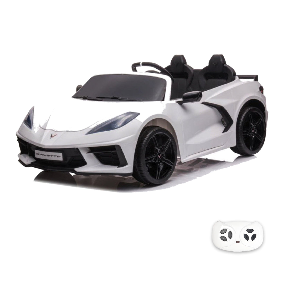 Chevrolet Corvette Stingray blanche, voiture électrique enfant 12V 2 places, vue trois quarts avant avec sa télécommande