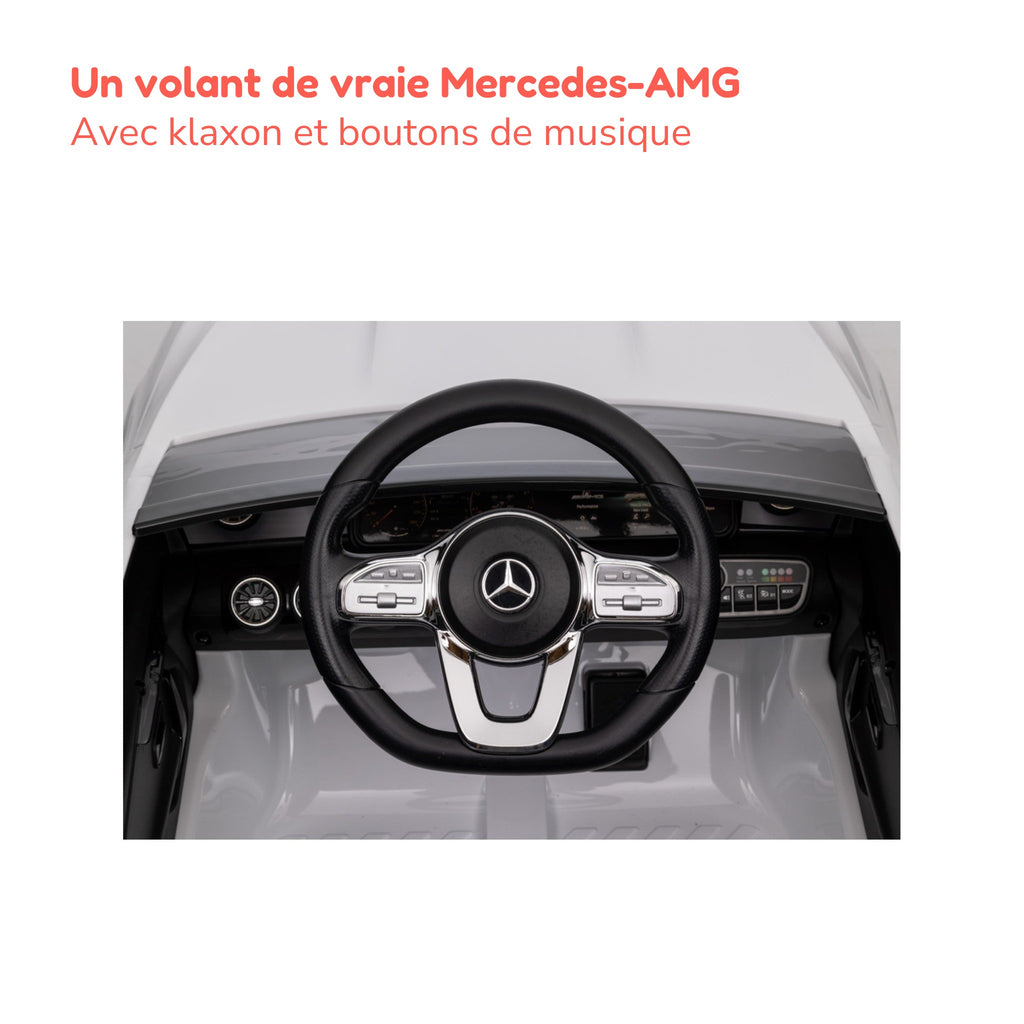 Volant de la Mercedes CLA 45 S AMG enfant avec klaxon et boutons de musique