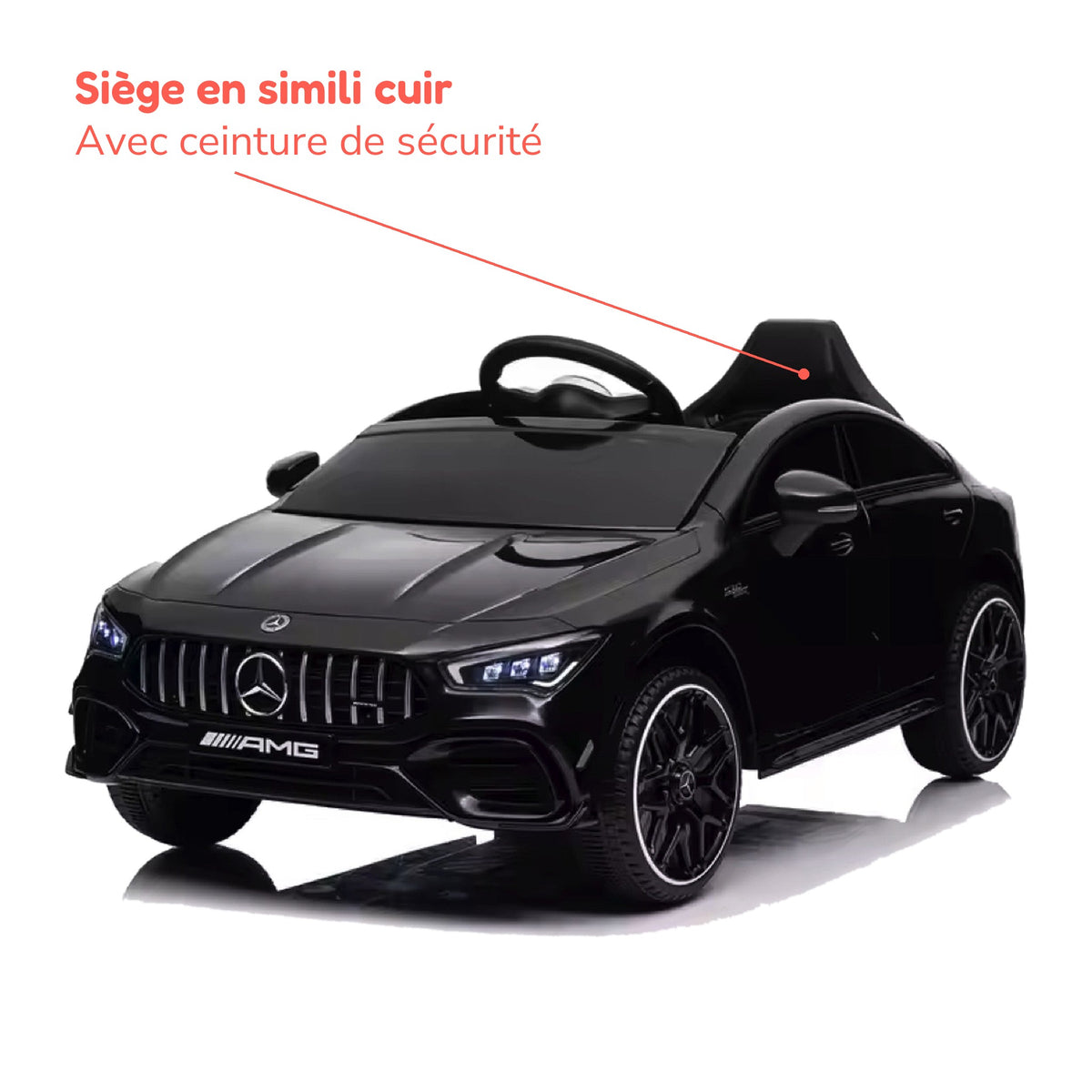 Siège en simili cuir avec ceinture de sécurité de la Mercedes CLA 45 S AMG enfant