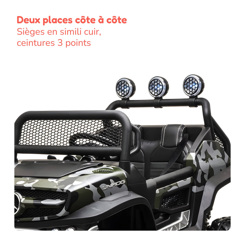 Deux places côte à côte du Mercedes Unimog camouflage enfant, sièges en simili cuir et ceintures 3 points
