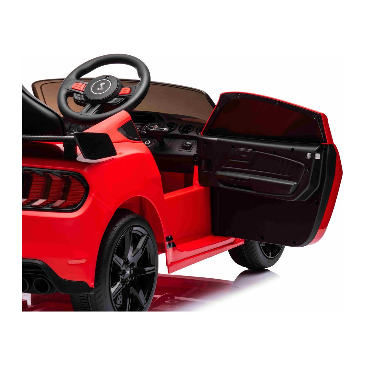 Poste de conduite du Ford Mustang Shelby GT500 electrique enfant
