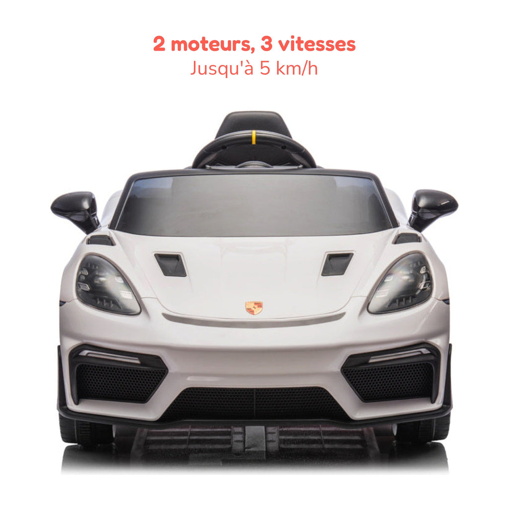 Porsche Spyder RS blanche enfant de face, 2 moteurs et 3 vitesses jusqu'à 5 km/h